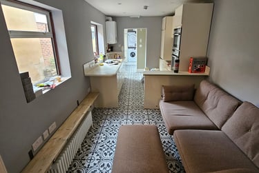 5 bed house, Serlo Road, Kingsholm, Gloucester, GL12QW - Image 4