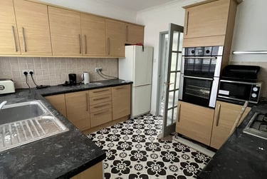 3 bed house, Greenbank Cottages, Mutley, Plymouth, PL47JW - Image 1