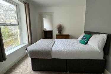 5 bed house, Alexandra Road, Mutley, Plymouth, PL47JR - Image 1