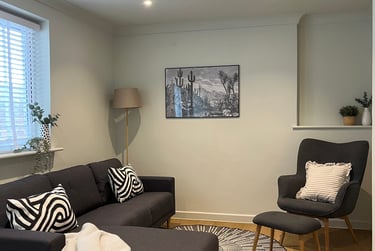 6 bed house, Glen Park Avenue, North Hill, Plymouth, PL46BA - Image 1