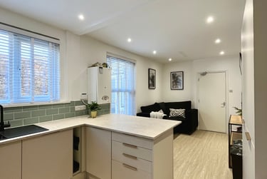 6 bed house, Restormel Road, Mutley, Plymouth, PL46BJ - Image 2