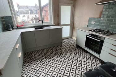 3 bed house, Greenbank Cottages, Mutley, Plymouth, PL47JW - Image 2