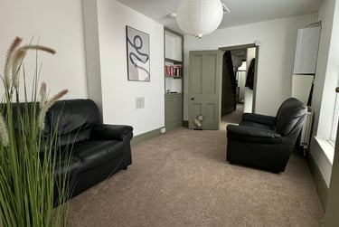 5 bed house, Chaddlewood Avenue, Lipson, Plymouth, PL48RF - Image 2