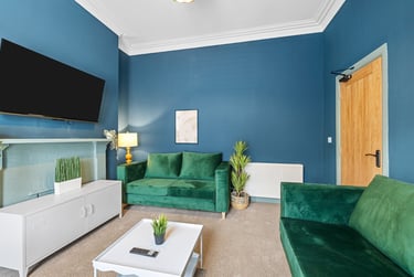 7 bed house, Headland Park, Greenbank, Plymouth, PL48HS - Image 2