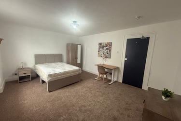 5 bed house, Nelson Street, Greenbank, Plymouth, PL48ND - Image 4