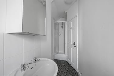 5 bed house, Oxford Place, City Centre, Plymouth, PL15AJ - Image 12