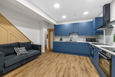 6 bed house, Lisson Grove, Mutley, Plymouth, PL47DN - Image 3