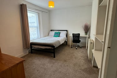 5 bed house, Alexandra Road, Mutley, Plymouth, PL47JR - Image 3