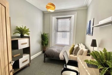 8 bed house, Clifton Place, Greenbank, Plymouth, PL48HY - Image 3