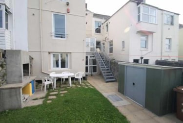 6 bed house, Hillside Avenue, Mutley, Plymouth, PL46PR - Image 4