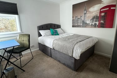 3 bed flat, Clifton Place, North Hill, Plymouth, PL48HU - Image 4