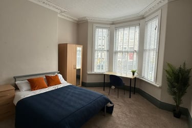 6 bed house, Derry Avenue, North Hill, Plymouth, PL46BH - Image 5