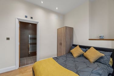 6 bed house, Hyde Park Road, Peverell, Plymouth, PL34RJ - Image 6