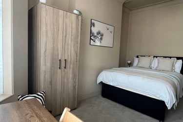 6 bed house, Glen Park Avenue, North Hill, Plymouth, PL46BA - Image 7