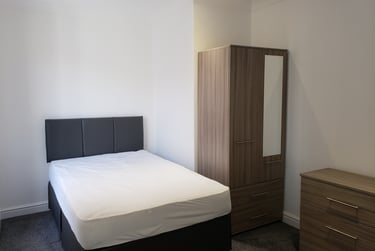 4 bed house, Seaford Street, Shelton, Stoke, ST42EU - Image 7