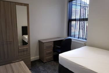 4 bed house, Seaford Street, Shelton, Stoke, ST42EU - Image 9