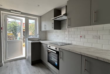 6 bed house, Princes Avenue, Acton, London, W38LT - Image 5