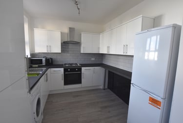 4 bed flat, Margravine Road, Hammersmith, London, W68LR - Image 7