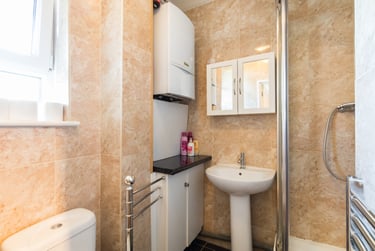 4 bed flat, Margravine Road, Hammersmith, London, W68LR - Image 9