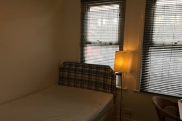 1 bed flat, Markhouse Road, Leyton, London, E178EF - Image 7