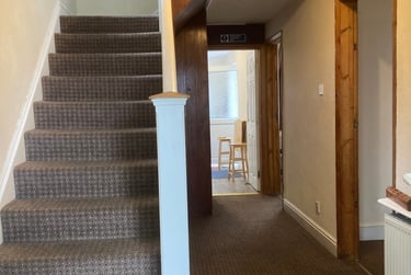 5 bed house, Derby Road, Lenton, Nottingham, NG71QJ - Image 2