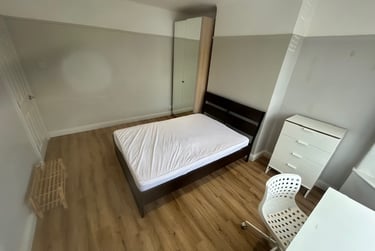 6 bed house, Yew Tree Road, Fallowfield, Manchester, M147DG - Image 11