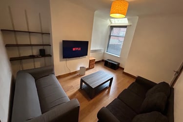 4 bed house, Fallowfield, Burnage, Manchester, M192BN - Image 1