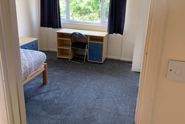 3 bed house, Copinger Close, Hales Place, Canterbury, CT27DJ - Image 2