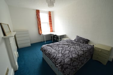 5 bed flat, Nightingale road (Walking distance to UNI), Southsea, Portsmouth, PO53JJ - Image 9