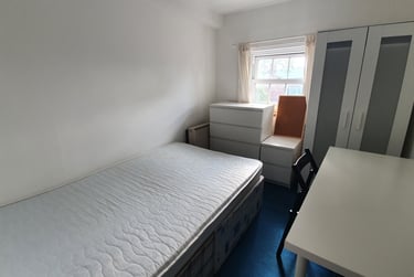 4 bed flat, Hampshire terrace (opposite student's union), Near university, Portsmouth, PO12QF - Image 6