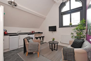 3 bed flat, Fitzalan Square, City Centre, Sheffield, S12AY - Image 1