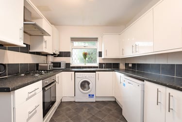 6 bed house, Shoreham Street, Central, Sheffield, S24FB - Image 5