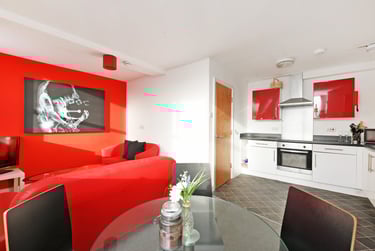 3 bed flat, Edmund Road, Heeley, Sheffield, S24EG - Image 1