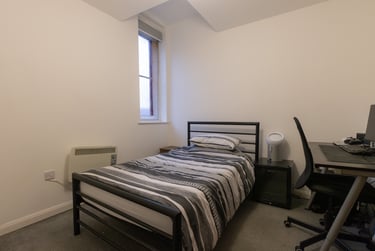 3 bed flat, Clough Road, Heeley, Sheffield, S24BN - Image 7