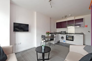 4 bed flat, Fitzalan Square, City Centre, Sheffield, S12AY - Image 4