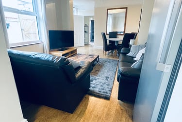 5 bed house, Larput Place, Near francis close campus, Cheltenham, GL504HP - Image 1