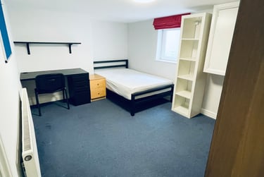 6 bed house, Dunalley Parade, Francis Close Hall, Cheltenham, GL504LU - Image 11