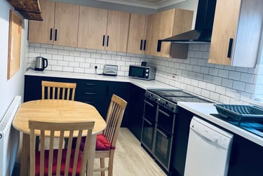 8 bed house, Charles Street, Near francis close campus, Cheltenham, GL519HH - Image 4