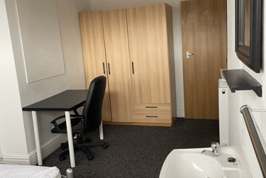 8 bed flat, Ladybarn Road, Fallowfield, Manchester, M146WN - Image 14