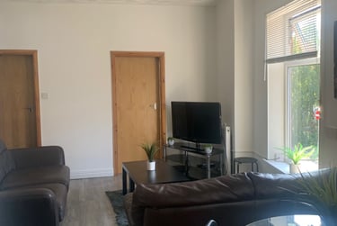 8 bed flat, Ladybarn Road, Fallowfield, Manchester, M146WN - Image 14