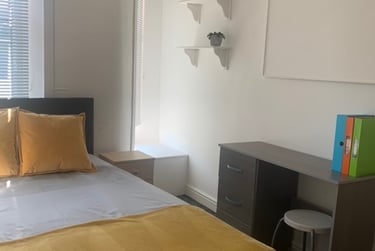 8 bed flat, Ladybarn Road, Fallowfield, Manchester, M146WN - Image 11