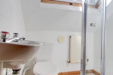 5 bed house, Tenterden Drive, Hales Place, Canterbury, CT27BN - Image 6