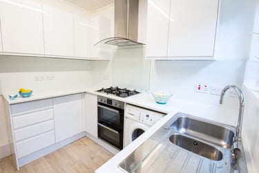 6 bed house, St. Stephens Hill, Hales Place, Canterbury, CT27AR - Image 12