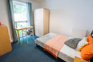 6 bed house, St. Stephens Hill, Hales Place, Canterbury, CT27AR - Image 14