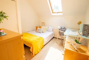 6 bed house, St. Stephens Hill, Hales Place, Canterbury, CT27AR - Image 3