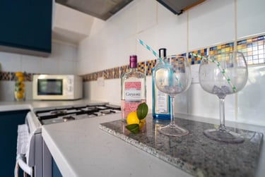 5 bed house, Crossways, Hales Place, Canterbury, CT27BS - Image 3