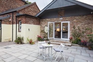 5 bed house, Linthorpe Road, Linthorpe Village, Middlesbrough, TS13QY - Image 2