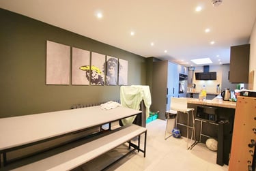 6 bed house, Monica Grove, Burnage, Manchester, M192BN - Image 1
