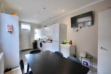 5 bed house, Slade Lane, Levenshulme, Manchester, M192BY - Image 6