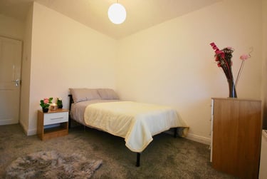 6 bed house, Kingswood Road, Fallowfield, Manchester, M146SA - Image 6